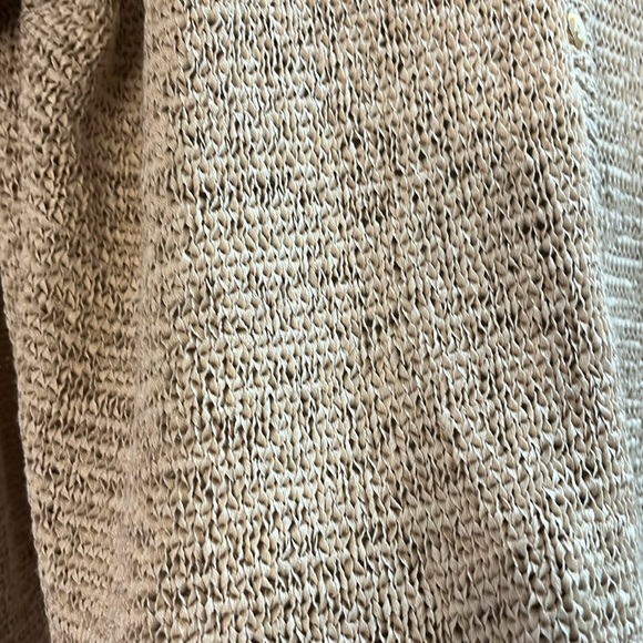 Neutral Color Sweater Great Condition - Picture 5 of 8